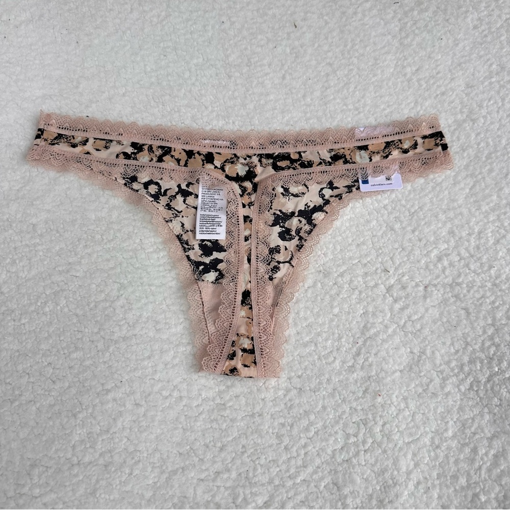 Calvin Klein Thongs - Picture 4 of 12